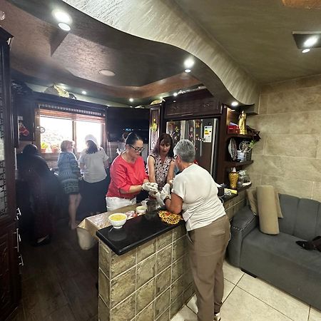 Petra View Flat Hotel Wadi Musa Exterior photo