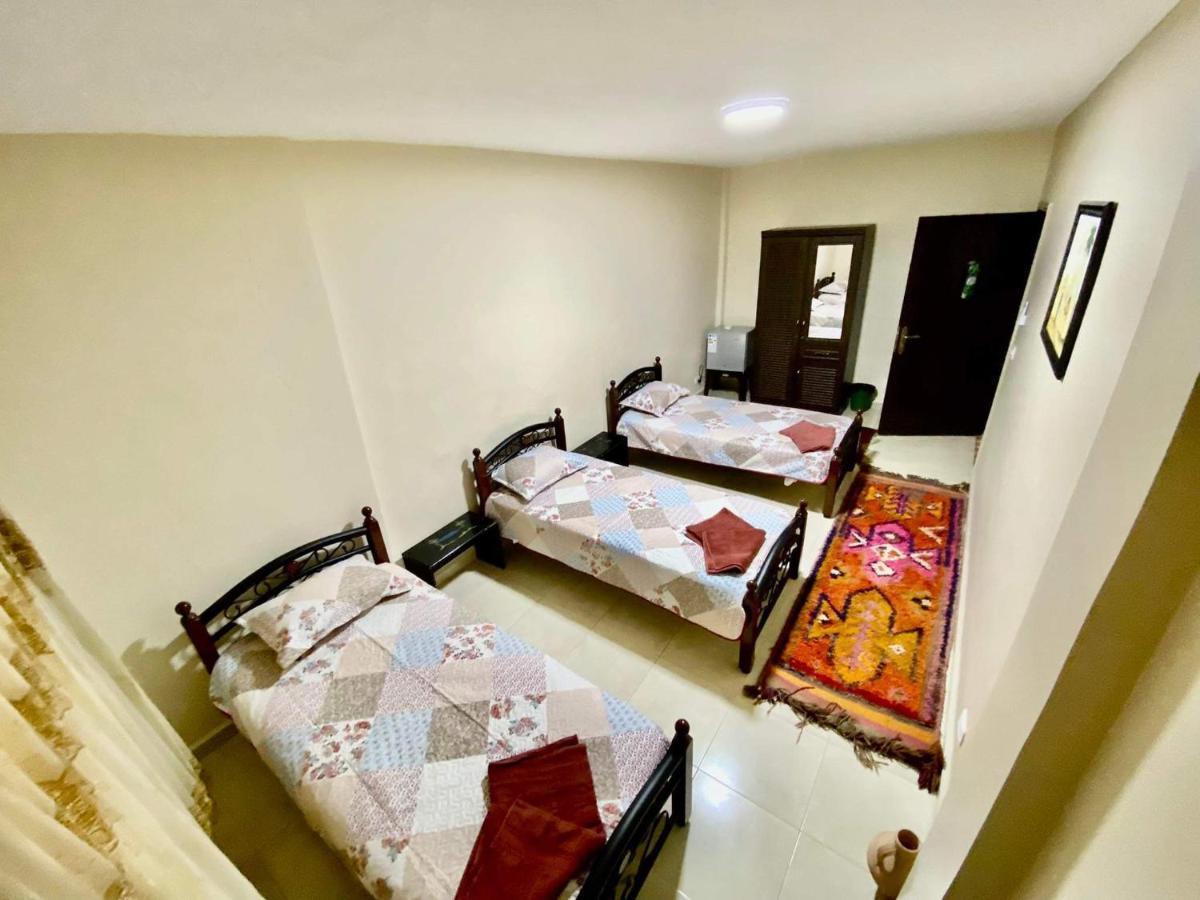 Petra View Flat Hotel Wadi Musa Exterior photo