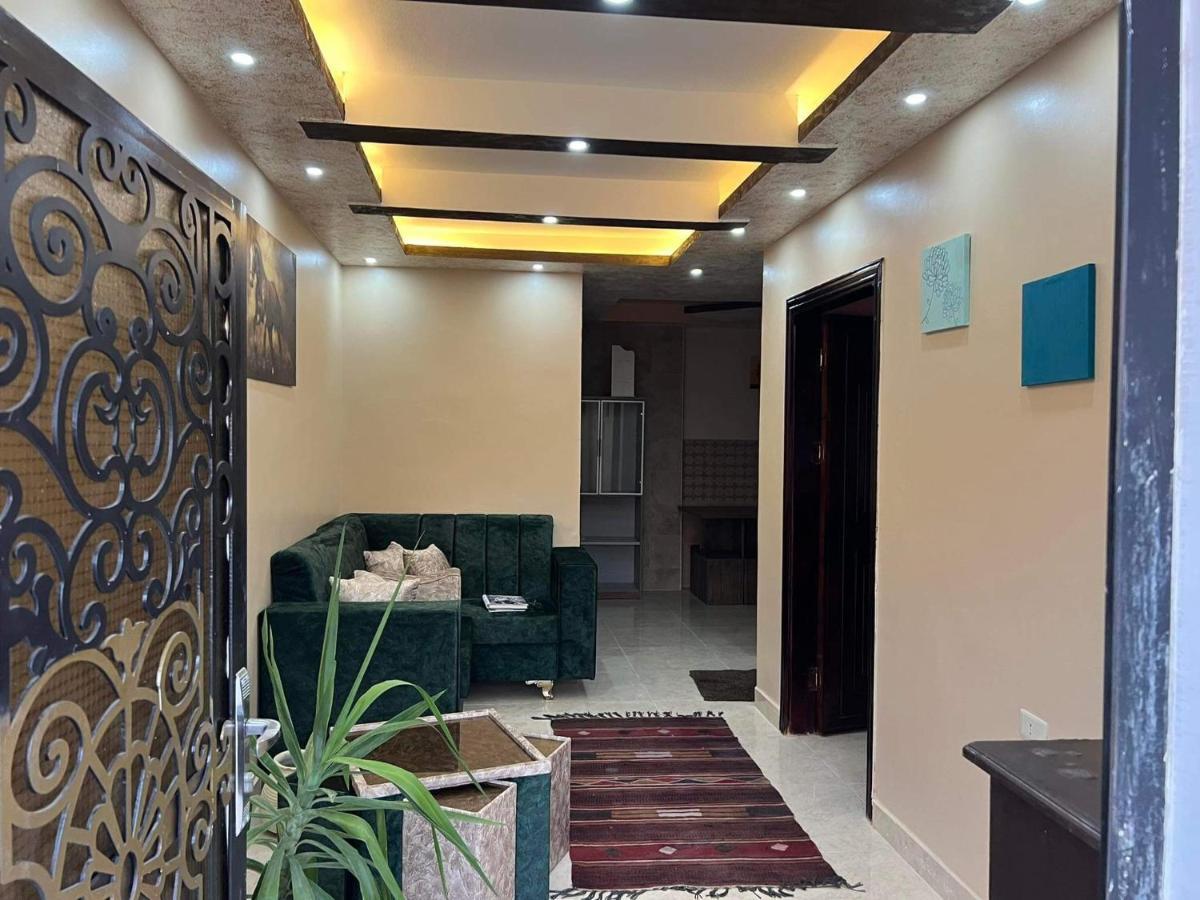 Petra View Flat Hotel Wadi Musa Exterior photo