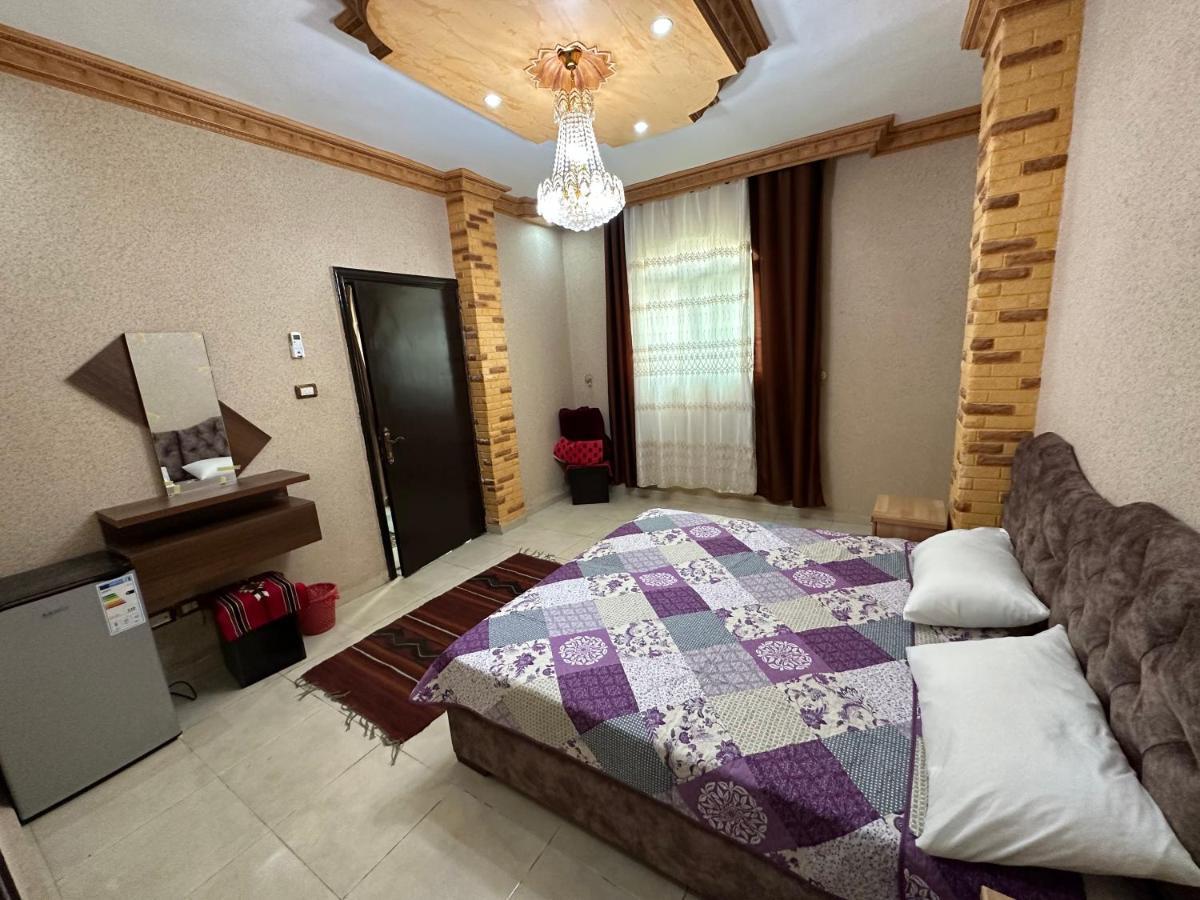 Petra View Flat Hotel Wadi Musa Exterior photo