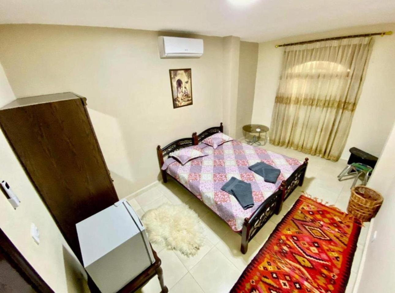 Petra View Flat Hotel Wadi Musa Exterior photo